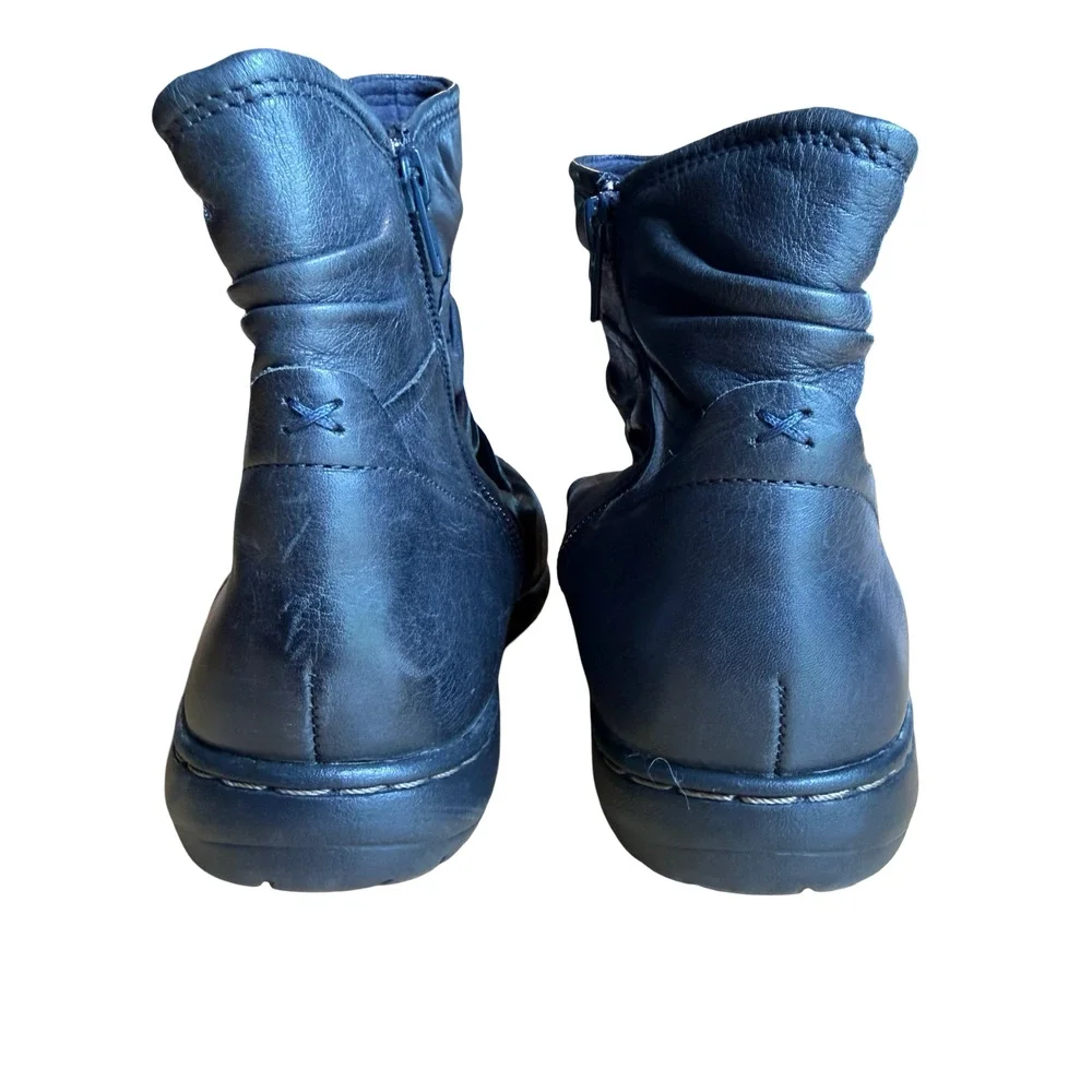 Cobb Hill New Balance Pandora Leather Ankle Boots Booties Navy Side Zip sz 8 W